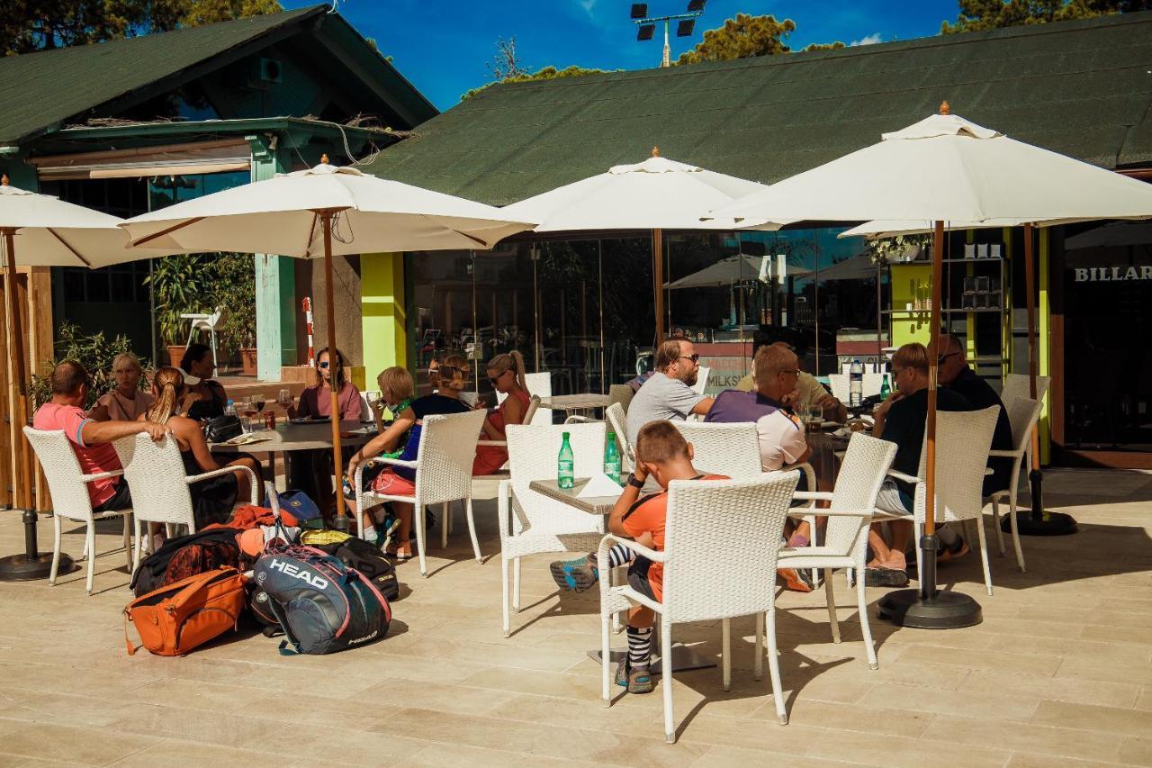 Royal Tennis Club Marbella Exterior photo